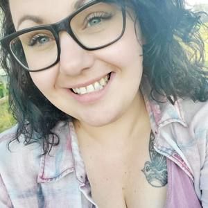 Meet your Posher, Rachelle marie